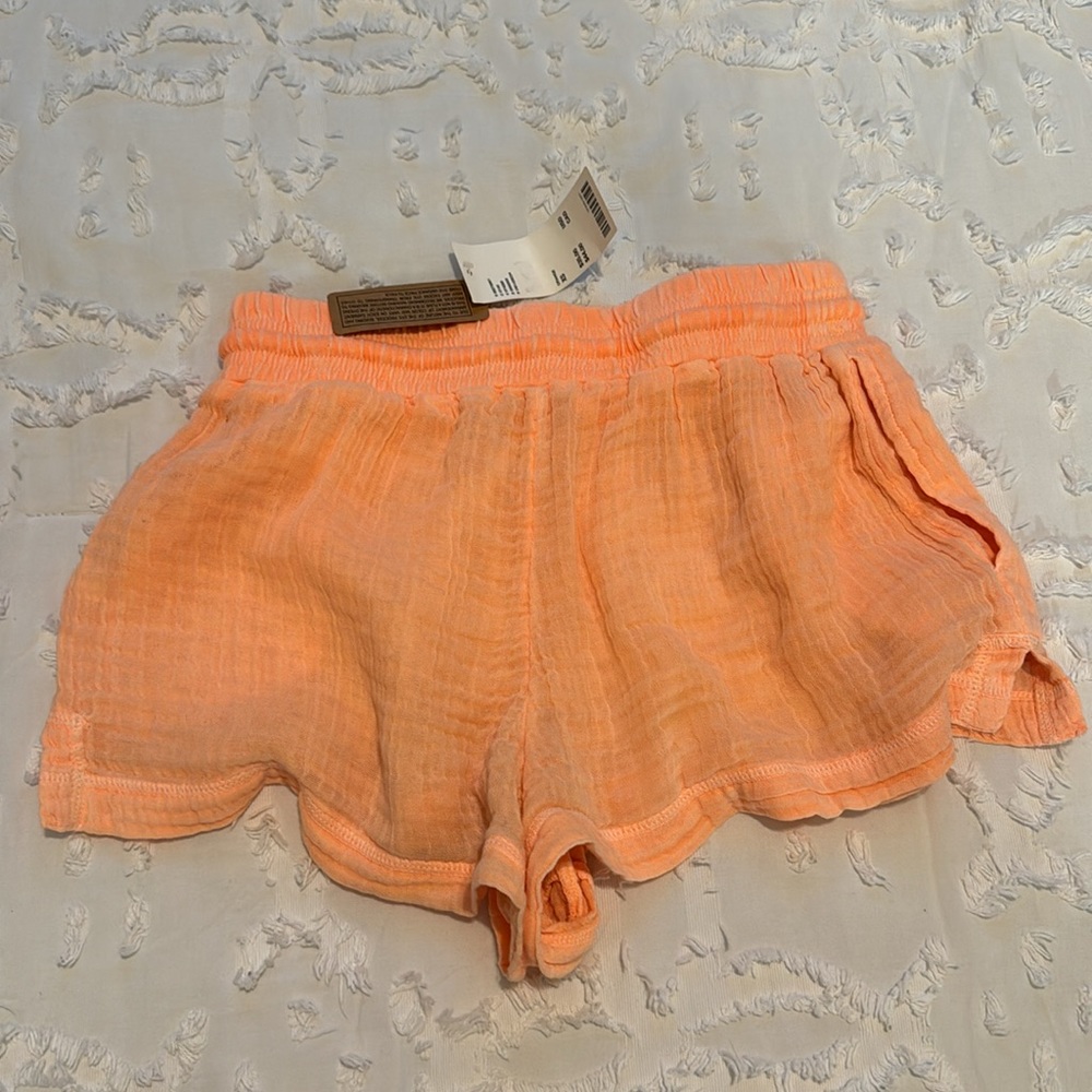 Shorts - Picture 5 of 5